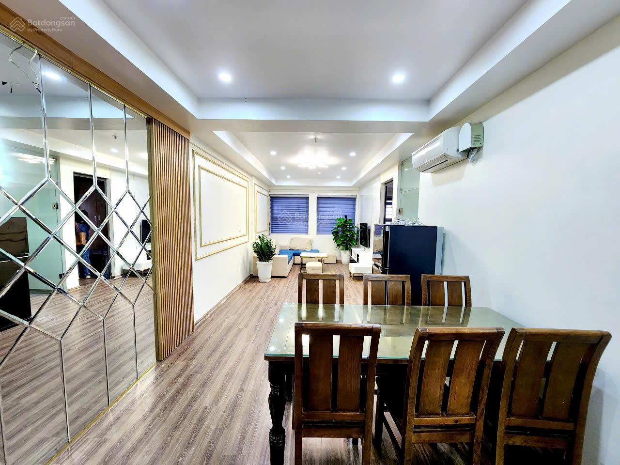 Bán vài căn chung cư Hoàng Gia 1 - 2 phường Kinh Bắc TP Bắc Ninh giá hơn 1 tỷ