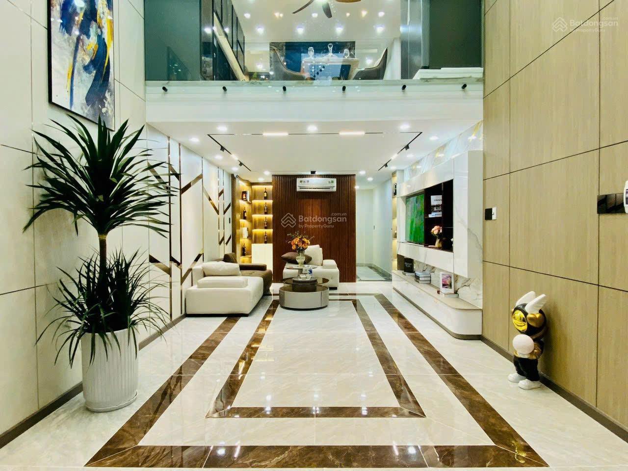 Kẹt vốn đầu tư bán gấp nhà Nguyện Kiệm, p3, Gò Vấp giá 2 tỷ 350/ 52m2 sổ vương vức , gần CoopMark