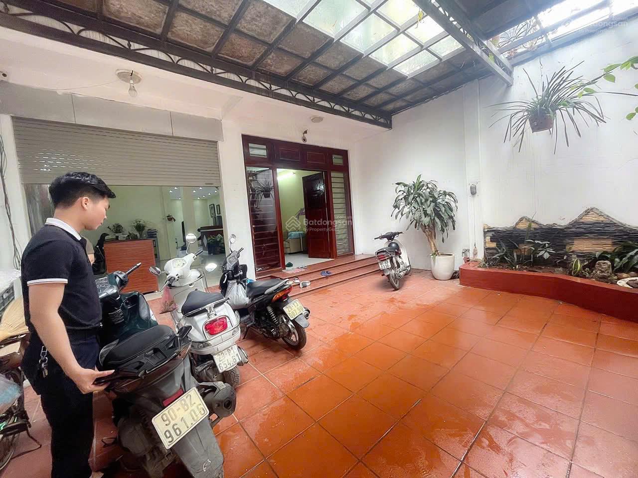 Bán biệt thự DT 147m2 MT 7,03m 5T, ôtô tránh tại Phùng Khoang, Trung Văn, SĐCC, giá bán 29tỷ có TL