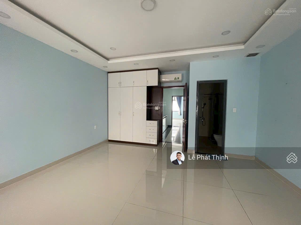 Chủ gửi cho thuê nguyên căn 30tr/tháng, 5x20.5, thiết kế 1 hầm 1 trệt 3 lầu, khu vực an ninh