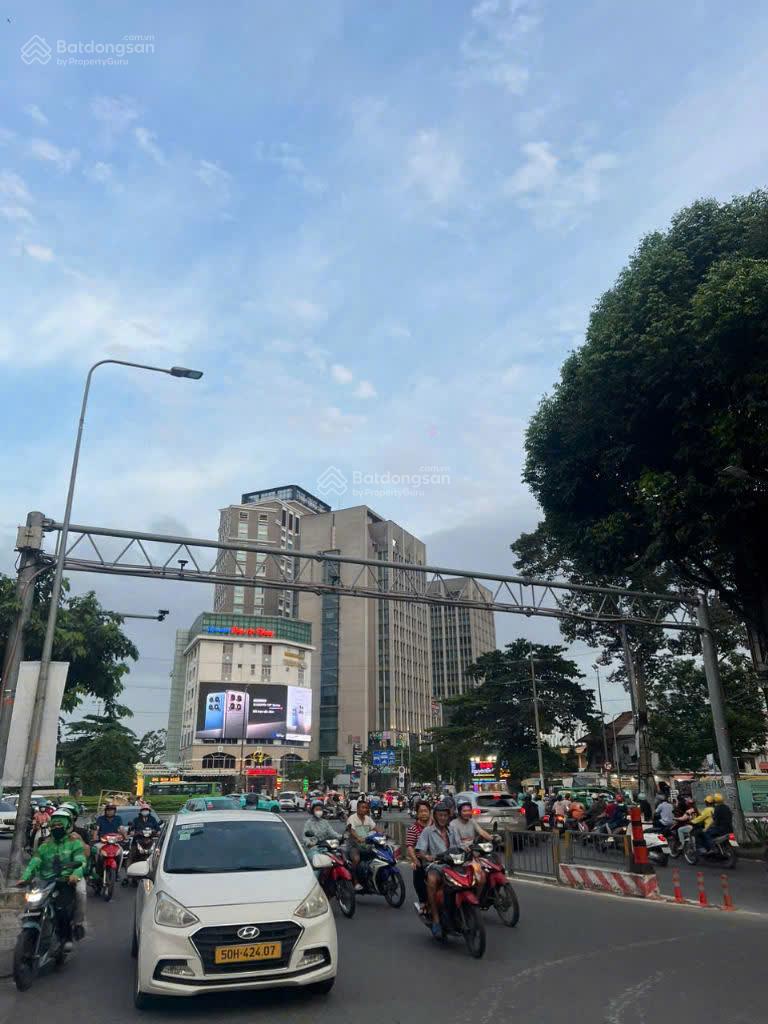 Gấp giảm 5 tỷ bán nhà MT Lý Thái Tổ, Quận 3, DT 8x16m, 7 tầng HĐT 200 tr/ tháng giá 45 tỷ