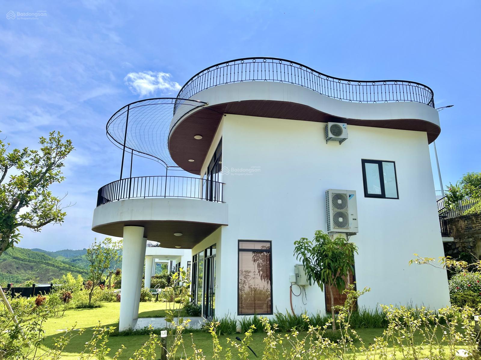 Bán biệt thự đẹp tại Ivory Villas & Resort, giá siêu hời 8 tỷ VND, 400m2