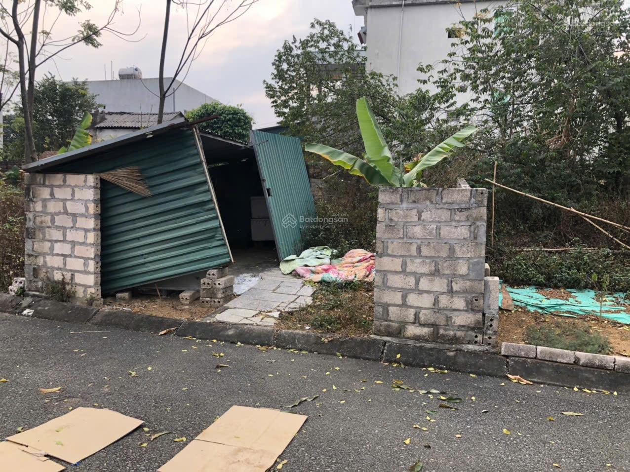 Chính chủ bán lỗ lô đất 75,6m2 nhỉnh 2 tỷ 103m2 cách ĐL Thăng Long chỉ 500m, miễn môi giới Chính chủ bán lỗ lô đất 75,6m2 nhỉnh 2 tỷ 103m2 cách ĐL Thăng Long chỉ 500m, miễn môi giới