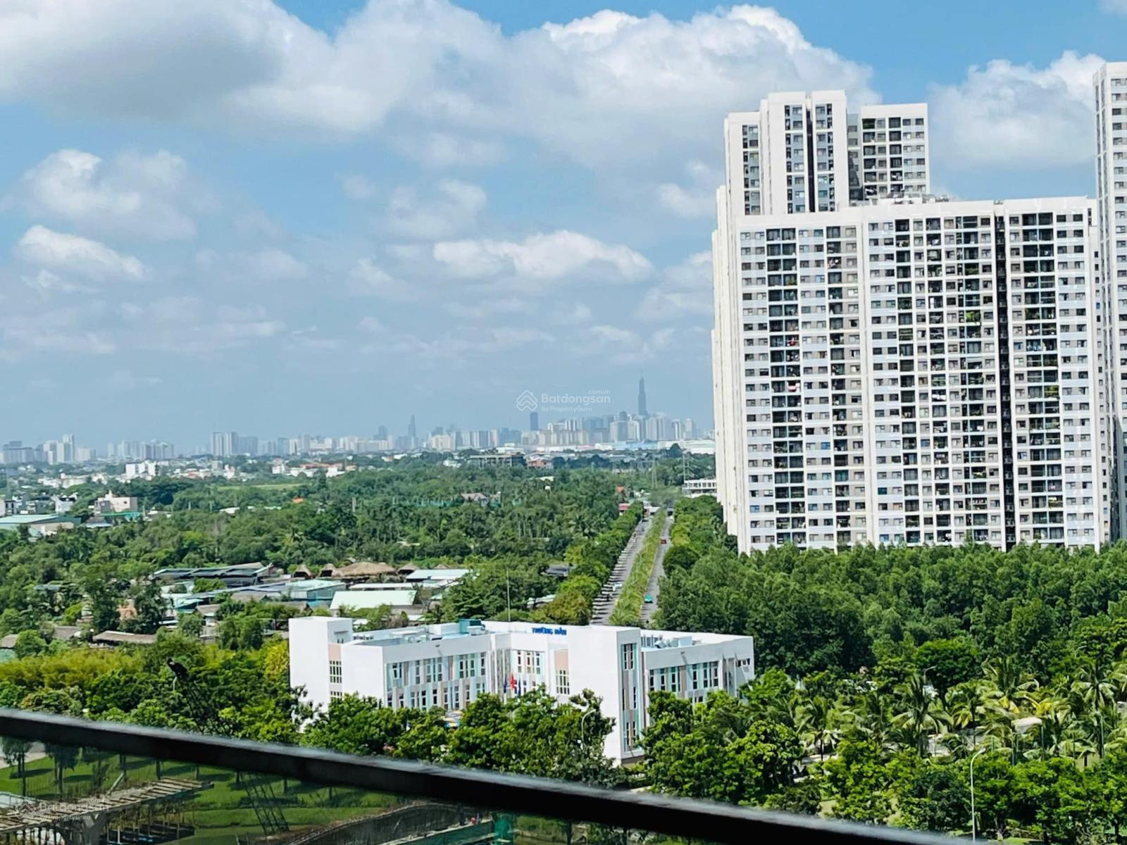 Căn 3 PN - Lumiere Boulevard, chỉ 6 tỷ bao hết -tầng thấp Tháp E, View trung tâm TP, Landmark 81 Căn 3 PN - Lumiere Boulevard, chỉ 6 tỷ bao hết -tầng thấp Tháp E, View trung tâm TP, Landmark 81