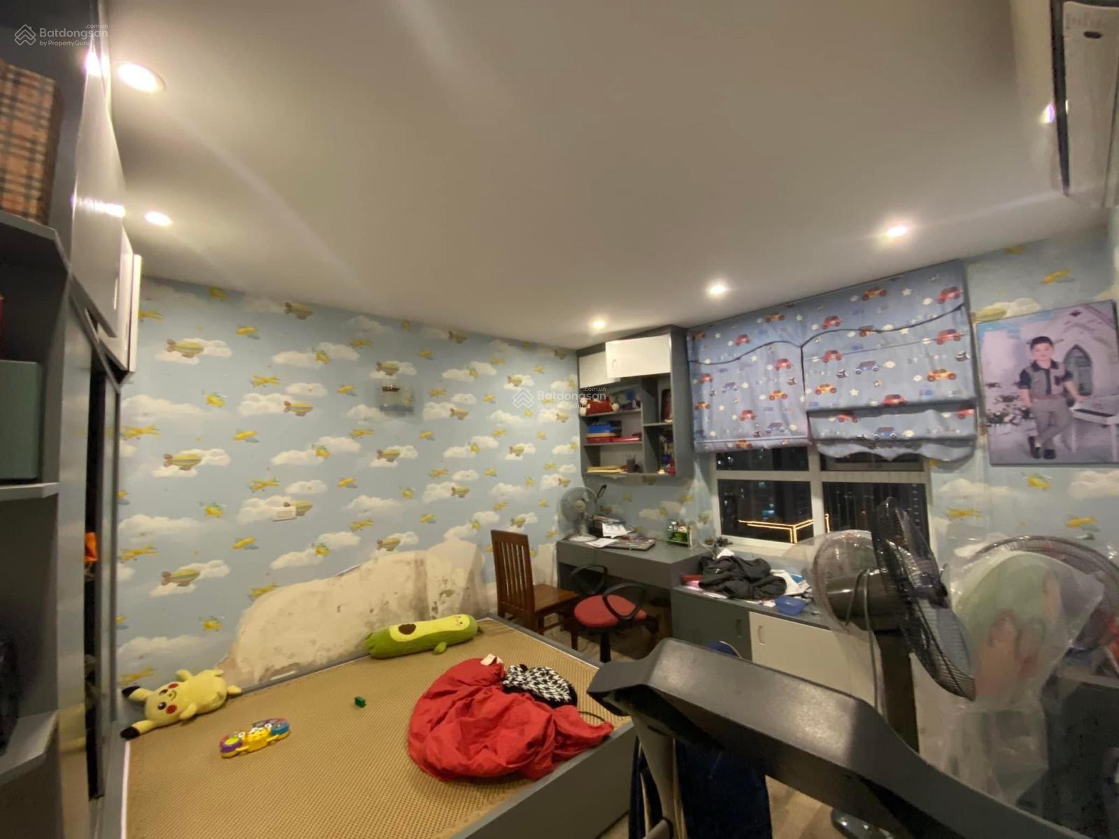 (Giá chuẩn) bán căn 2PN - 2WC 70m2, ban công Đông Nam, full đồ, sổ đỏ. Giá 7 tỷ tòa Ban Cơ Yếu