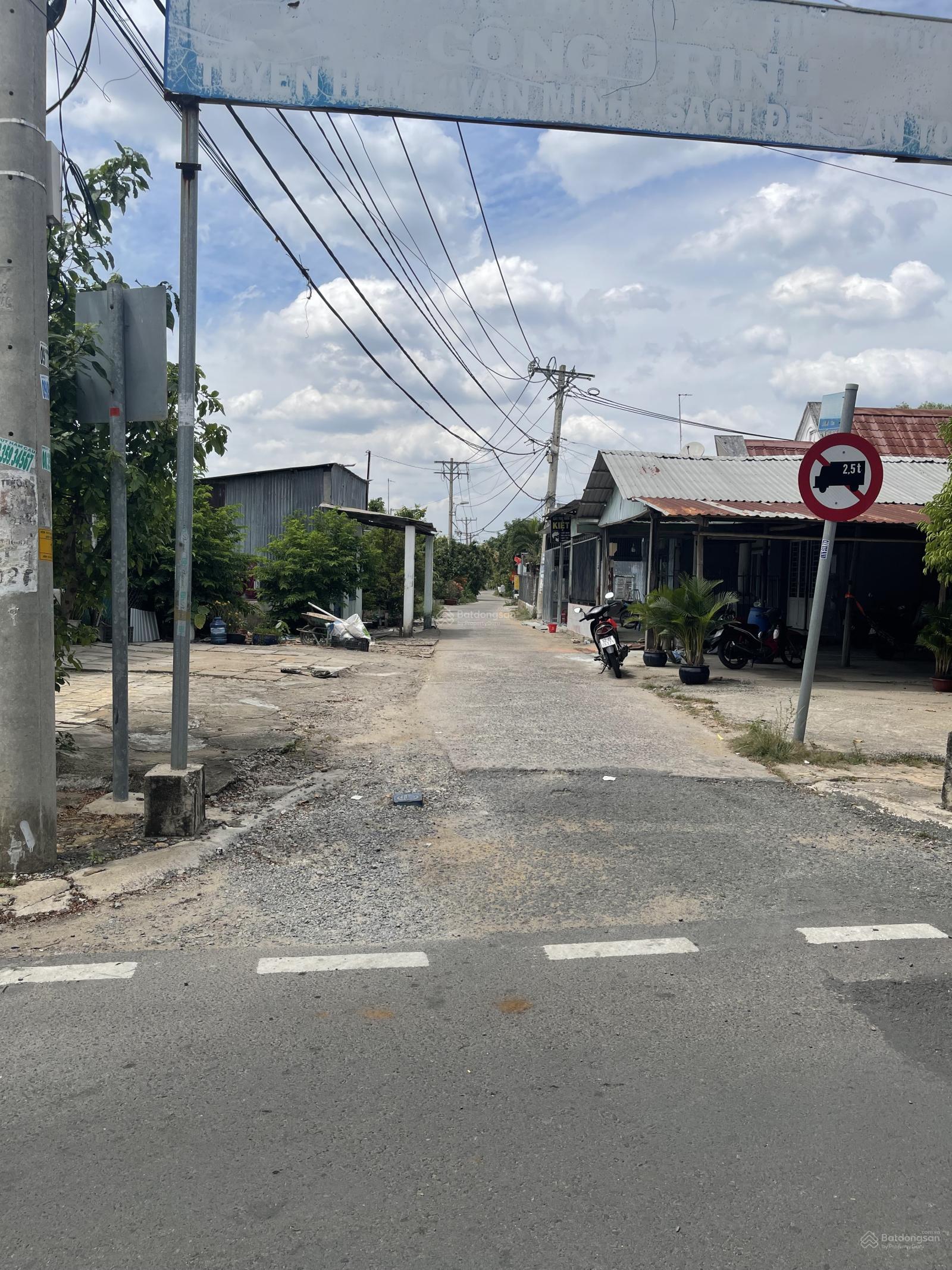 Bán đất hẻm ô tô 6m ngay cầu Kênh Lộ xã Hiệp Phước, xây tối đa 3 tầng, nhà vườn, biệt thự vườn Bán đất hẻm ô tô 6m ngay cầu Kênh Lộ xã Hiệp Phước, xây tối đa 3 tầng, nhà vườn, biệt thự vườn