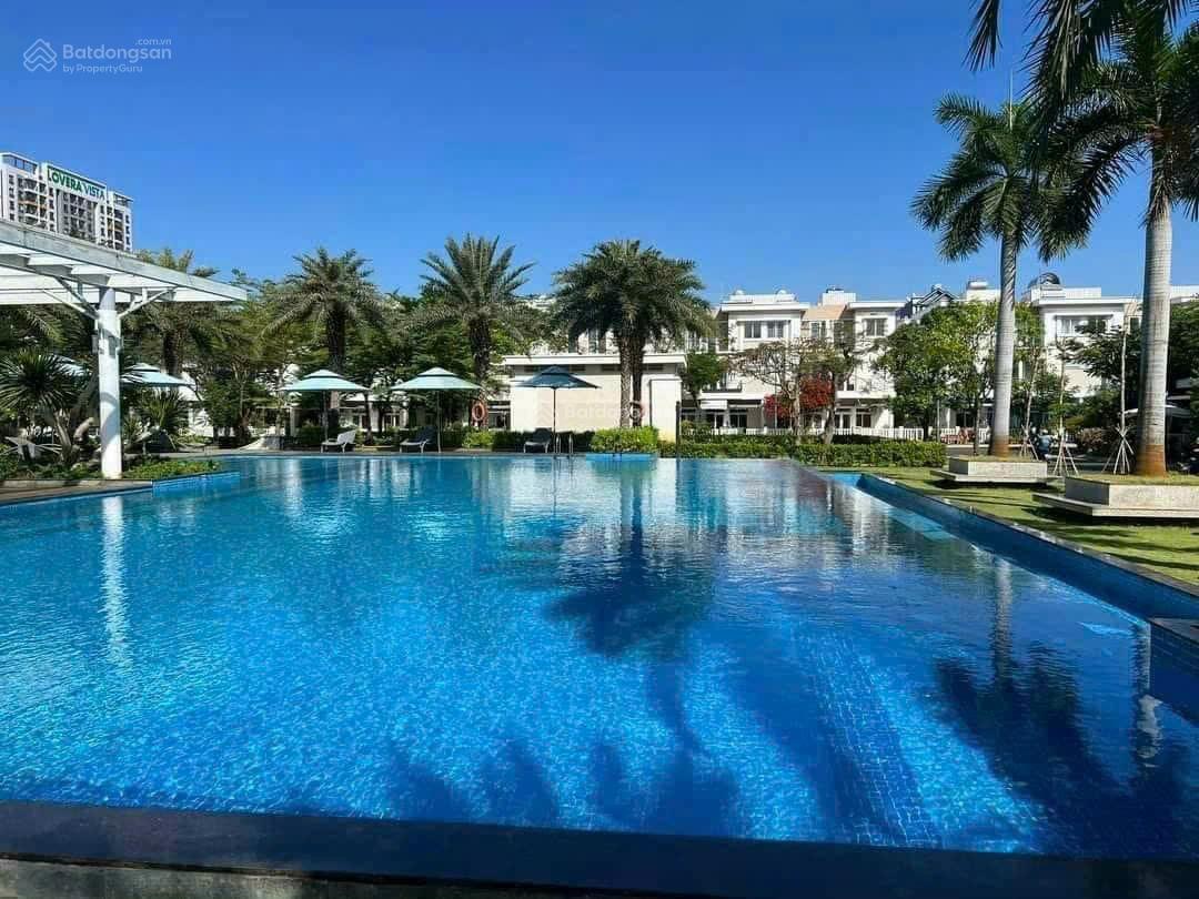 Bán gấp trong tháng nhà phố Lovera Park - view công viên chỉ 7.6 tỷ