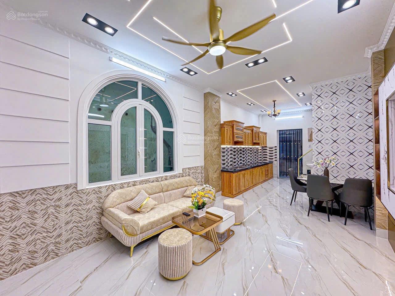 3.4 tỷ - 2 tầng - nội thất đẹp - hẻm ba gác cách HXH 20m - P11 - Gò Vấp