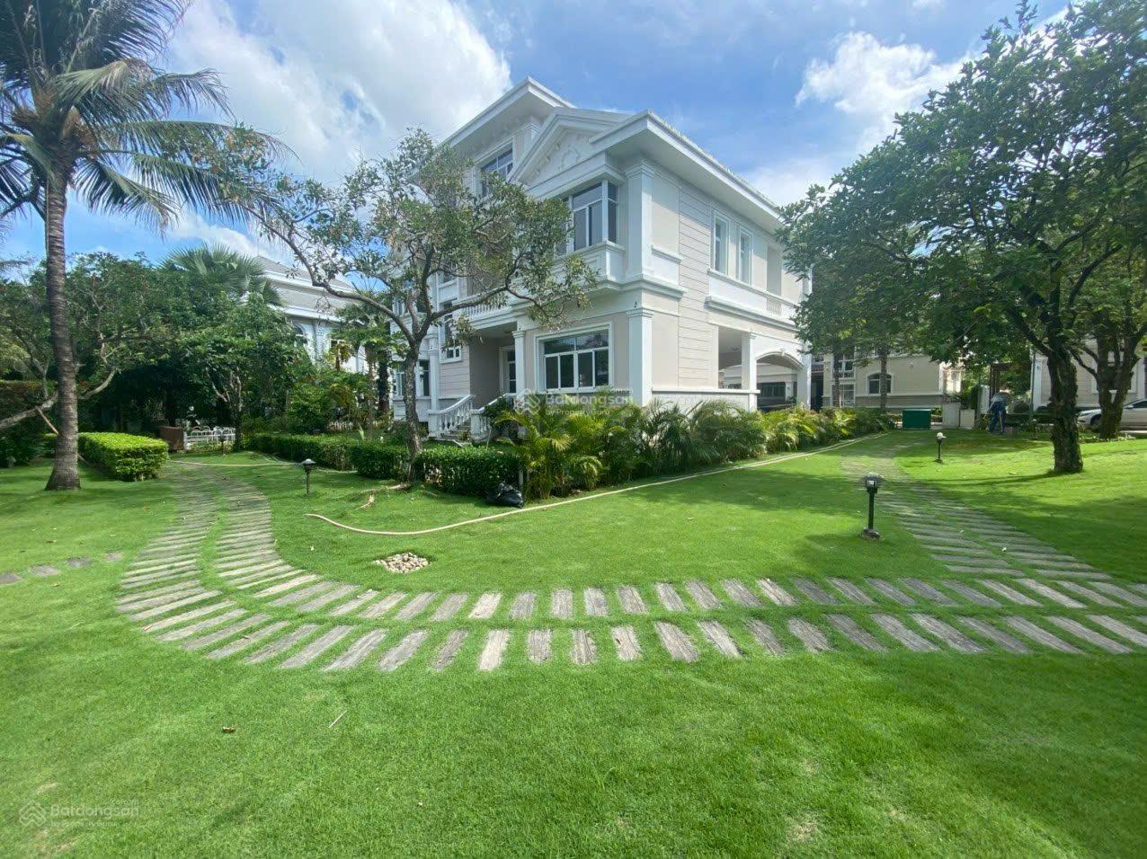 BÁN BIỆT THỰ ĐƠN LẬP CHATEAU A1-24  PHÚ MỸ HƯNG  280 TỶ
