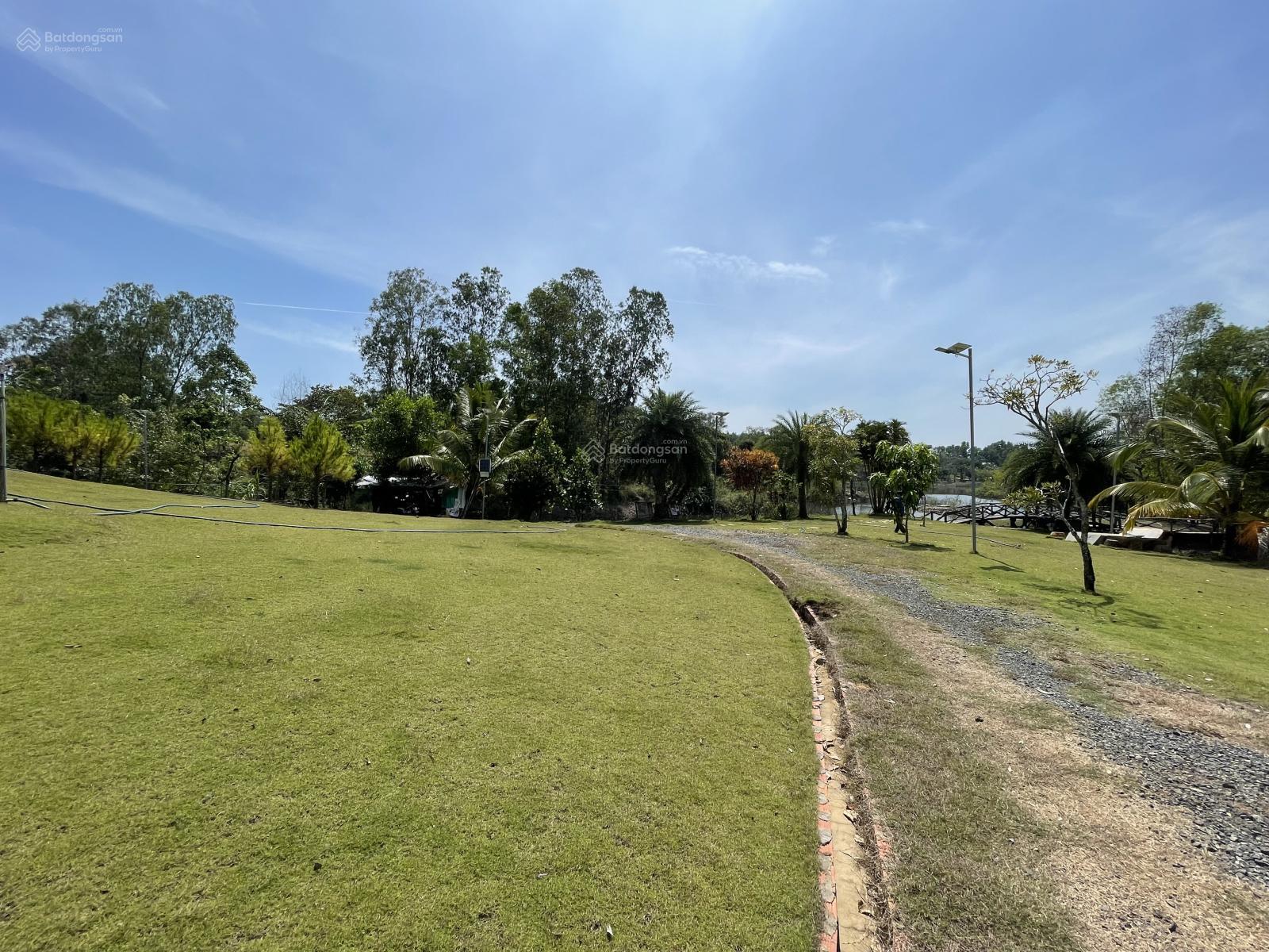 Bán đất view nghỉ dưỡng diện tích 27000m2 hồ suối rao đã làm hoàn thiện giá 54 tỷ