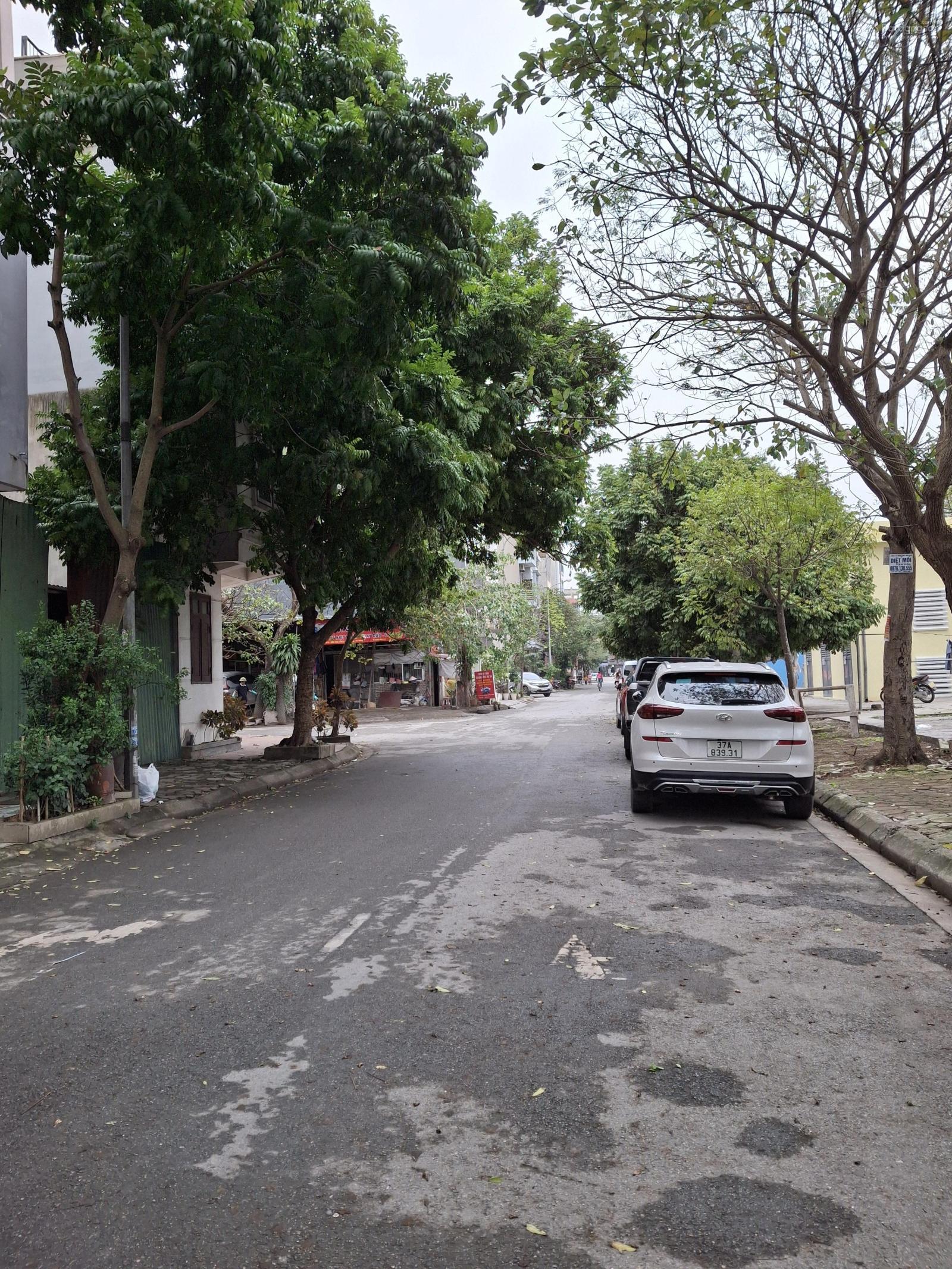 Đấu giá phân lô vỉa hè ô tô văn phòng, Phú Lương Hà Đông