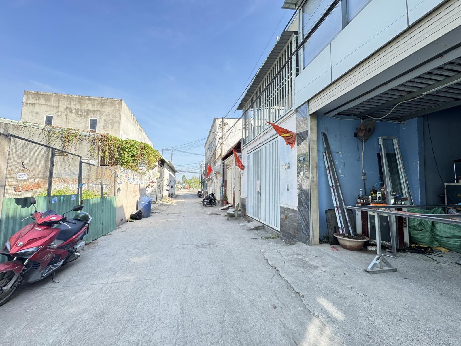 Bán lô đất đẹp 1 sẹc lò Lu sát bên Vinhomes, Vành Đai 3. 291m2 giá 14 tỷ