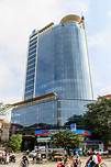 Cho thuê văn phòng 385m2 có cắt được 100m2 tại Hoàng Quốc Việt, Cầu GIấy, Hà Nội