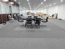 Cho thuê văn phòng 385m2 có cắt được 100m2 tại Hoàng Quốc Việt, Cầu GIấy, Hà Nội