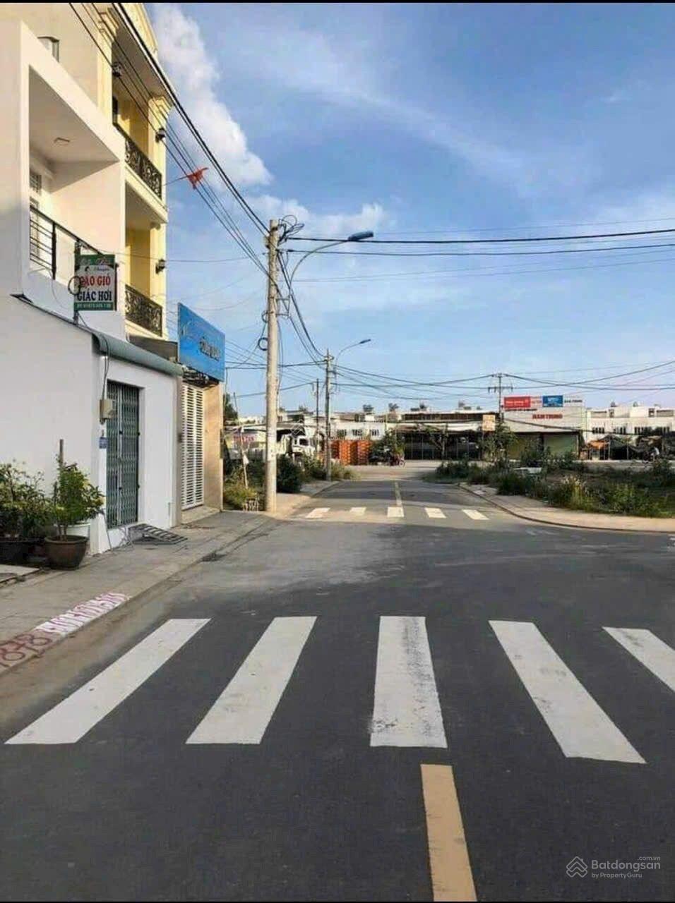 Bán nhanh 51m đất nền sổ riêng dự án Liên Phường, quận 9, giá 5,5 tỷ