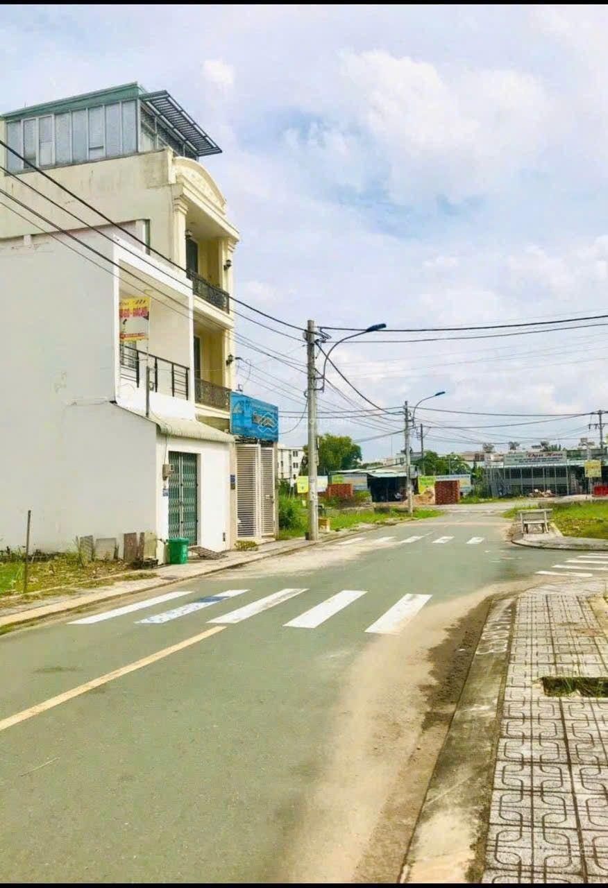 Bán nhanh 51m đất nền sổ riêng dự án Liên Phường, quận 9, giá 5,5 tỷ