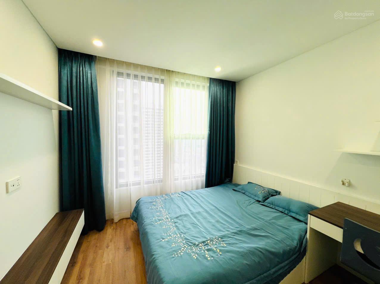 3PN 2VS Full đồ diện tích 95m2 giá 20 triệu/th Legend Tower 109 Nguyễn Tuân. LH: 0343 359 ***