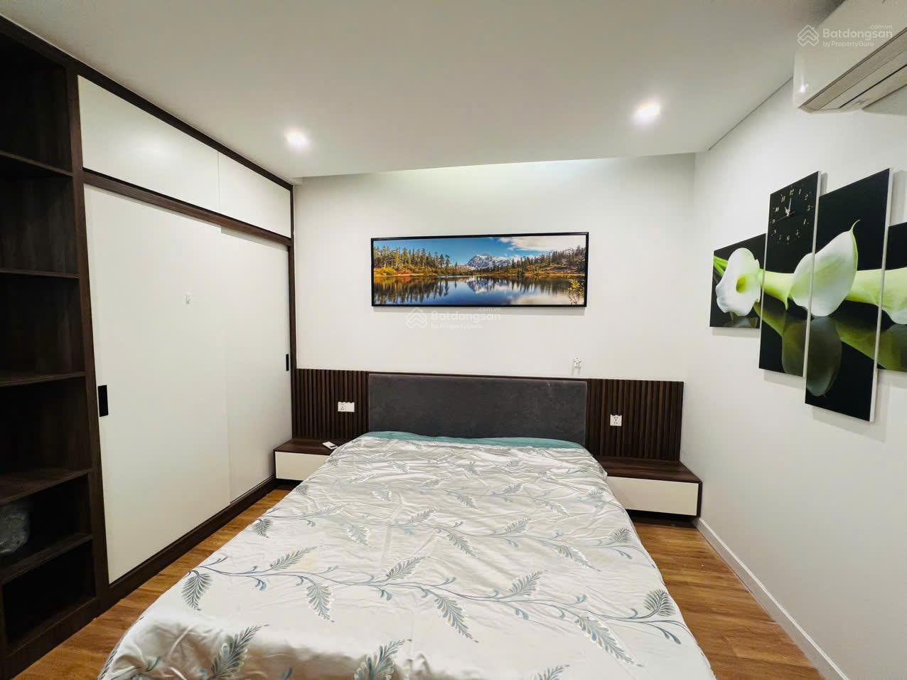 3PN 2VS Full đồ diện tích 95m2 giá 20 triệu/th Legend Tower 109 Nguyễn Tuân. LH: 0343 359 ***