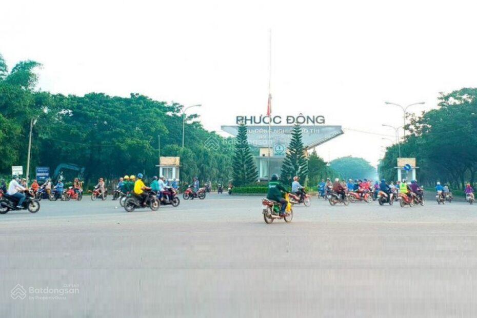 Bán đất MT ngã tư Nông Trường, 8x72=572m2 - 651tr - đường đang mở rộng 14m, Gò Dầu - Tây Ninh
