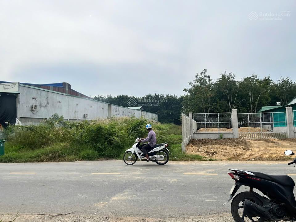 Bán đất MT ngã tư Nông Trường, 8x72=572m2 - 651tr - đường đang mở rộng 14m, Gò Dầu - Tây Ninh