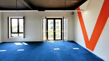 Biệt thự thiết kế văn phòng, 10 x 25m hầm 4 tầng có thang máy, DTSD 550m2 giá 150triệu/tháng