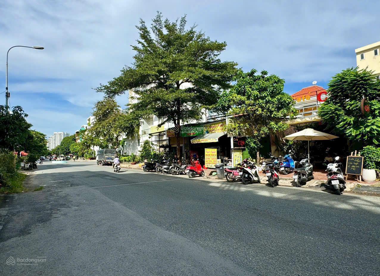 Đất 245m2 (10x24,5m), full thổ cư, ngay bờ sông rẻ nhất khu, xây biệt thự vườn ven sông