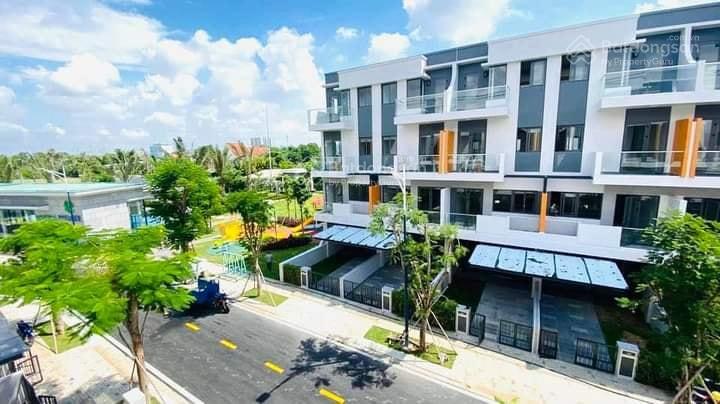Bán nhanh căn Premier 5x15m 1 trệt 3 lầu 198.9m2