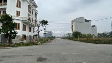 Cần bán lô đất đường 24m khu đô thị Fairy Town TP Vĩnh Yên