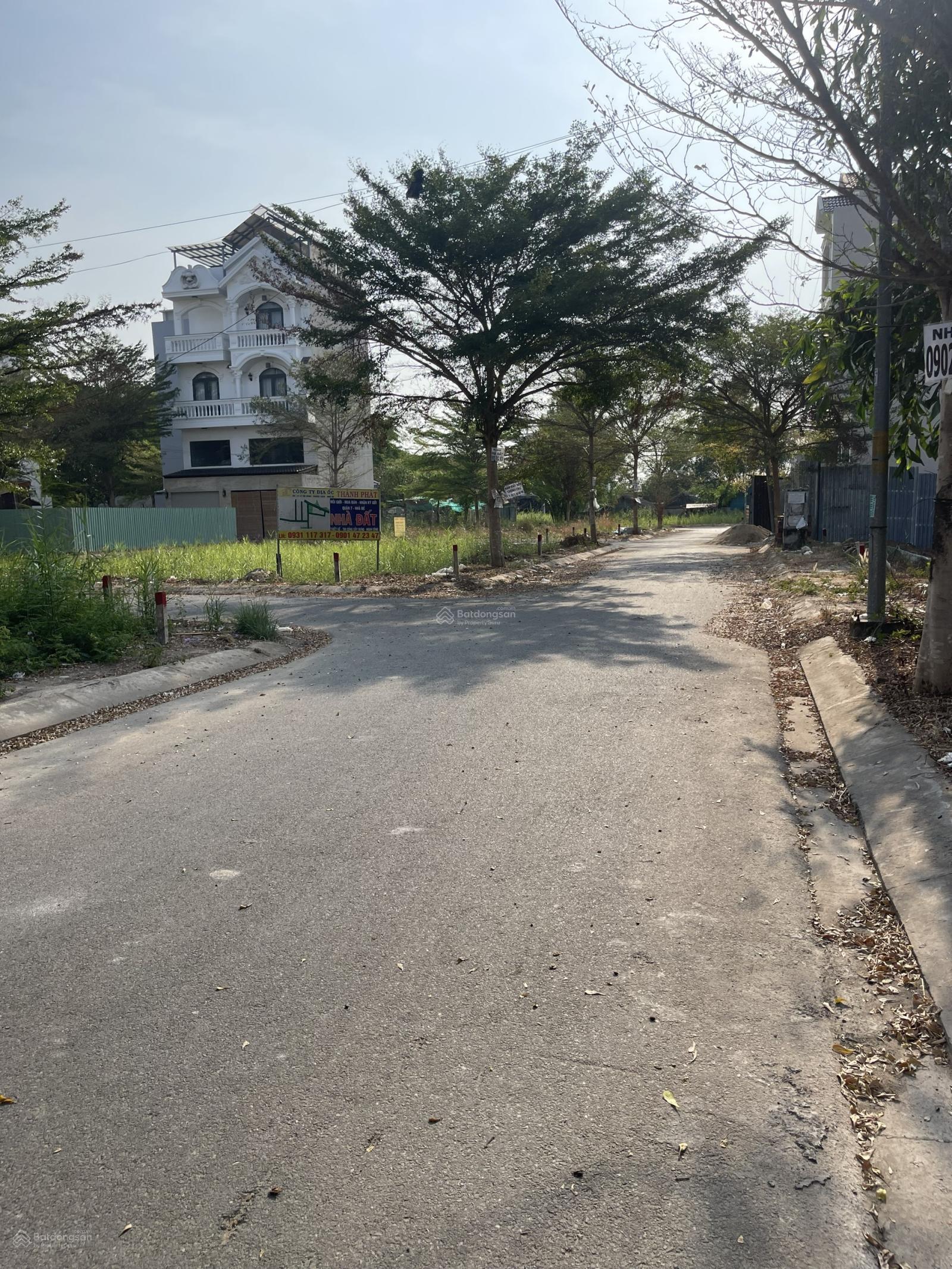 Bán đất đẹp 2 MT đường 10m View Công Viên tại Lê Văn Lương 5 x 22 Sổ Riêng XD Tự Do Gần ĐH Mở