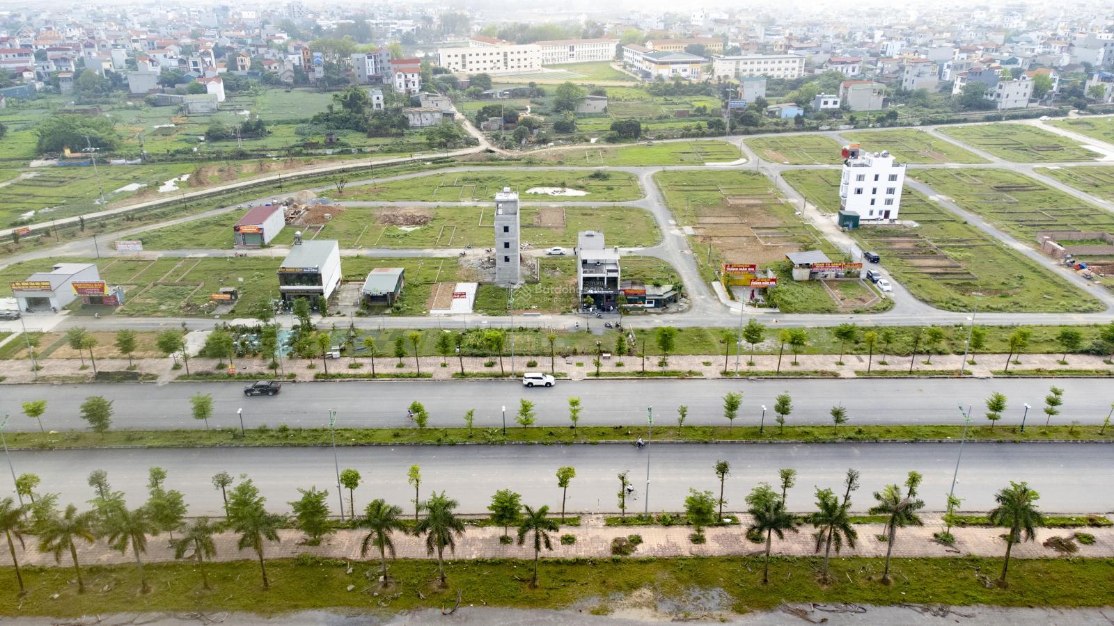 Chính chủ tôi cần bán 3 lô đất DV An Thượng, Mặt Đường LK8 8 rộng 50m, Đối diện HVCS & Phát Triển