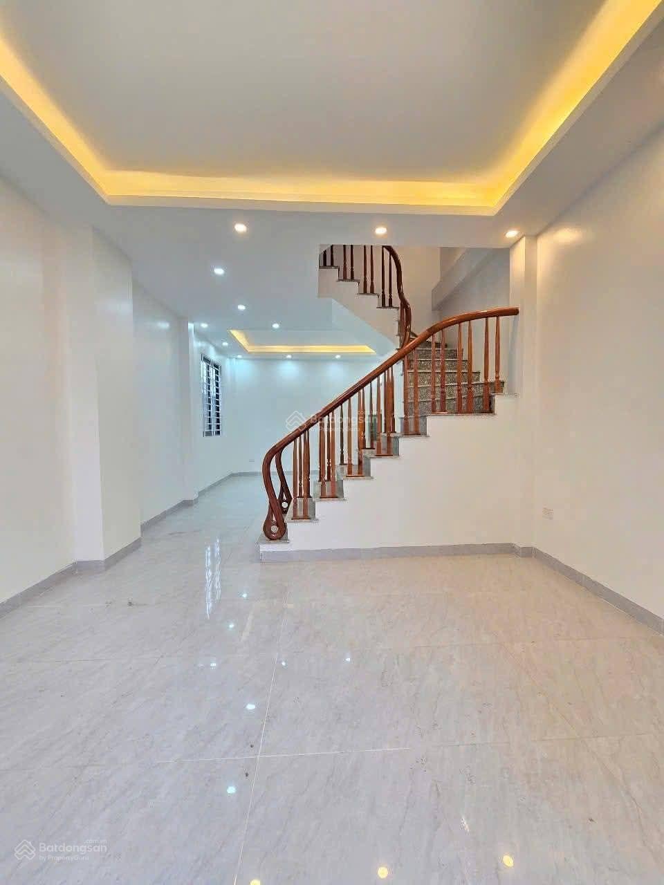 Bán nhà, 50m2 tại Vĩnh Quỳnh, 4.x tỷ giá cực chất LH 0983 860 *** có sân riêng sử dụng 60m ngõ thông Bán nhà, 50m2 tại Vĩnh Quỳnh, 4.x tỷ giá cực chất LH 0983 860 *** có sân riêng sử dụng 60m ngõ thông