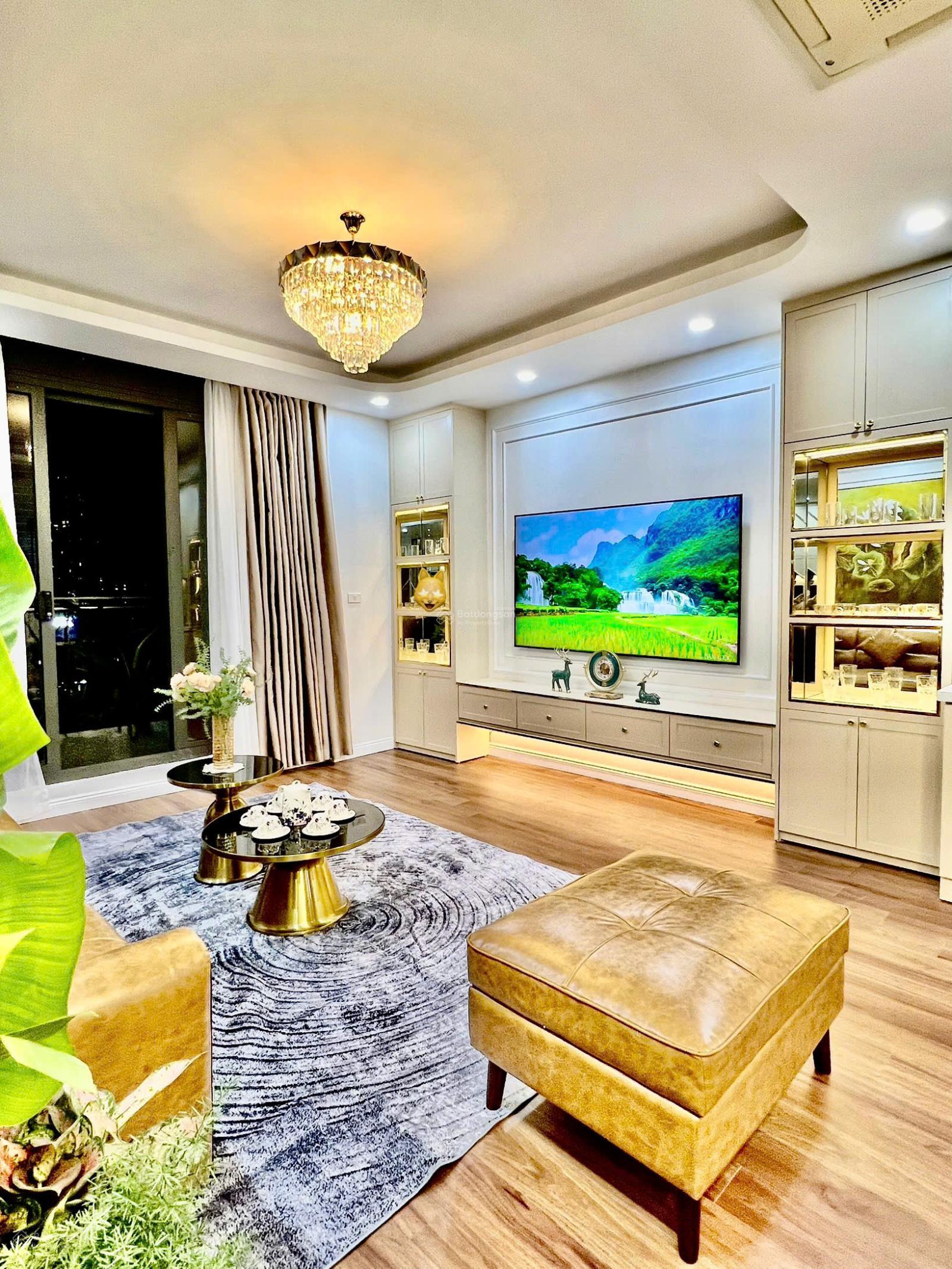 Tôi cho thuê căn hộ 3PN 100m2 full đồ tại CC Stellar Garden giá 18 tr/tháng. LH 0888.066,098 Tôi cho thuê căn hộ 3PN 100m2 full đồ tại CC Stellar Garden giá 18 tr/tháng. LH 0888.066,098