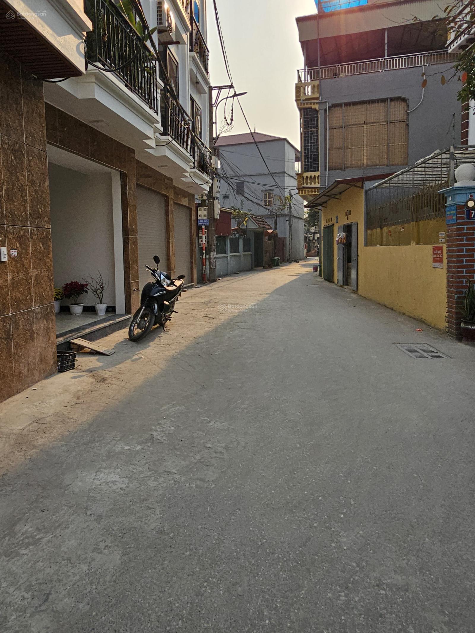 10.35 tỷ. Chia lô - Xây CCMN. Ô đất 90m2. Mặt tiền 6m. Lô góc. Đường 3m. Đường Di Ái - Di Trạch