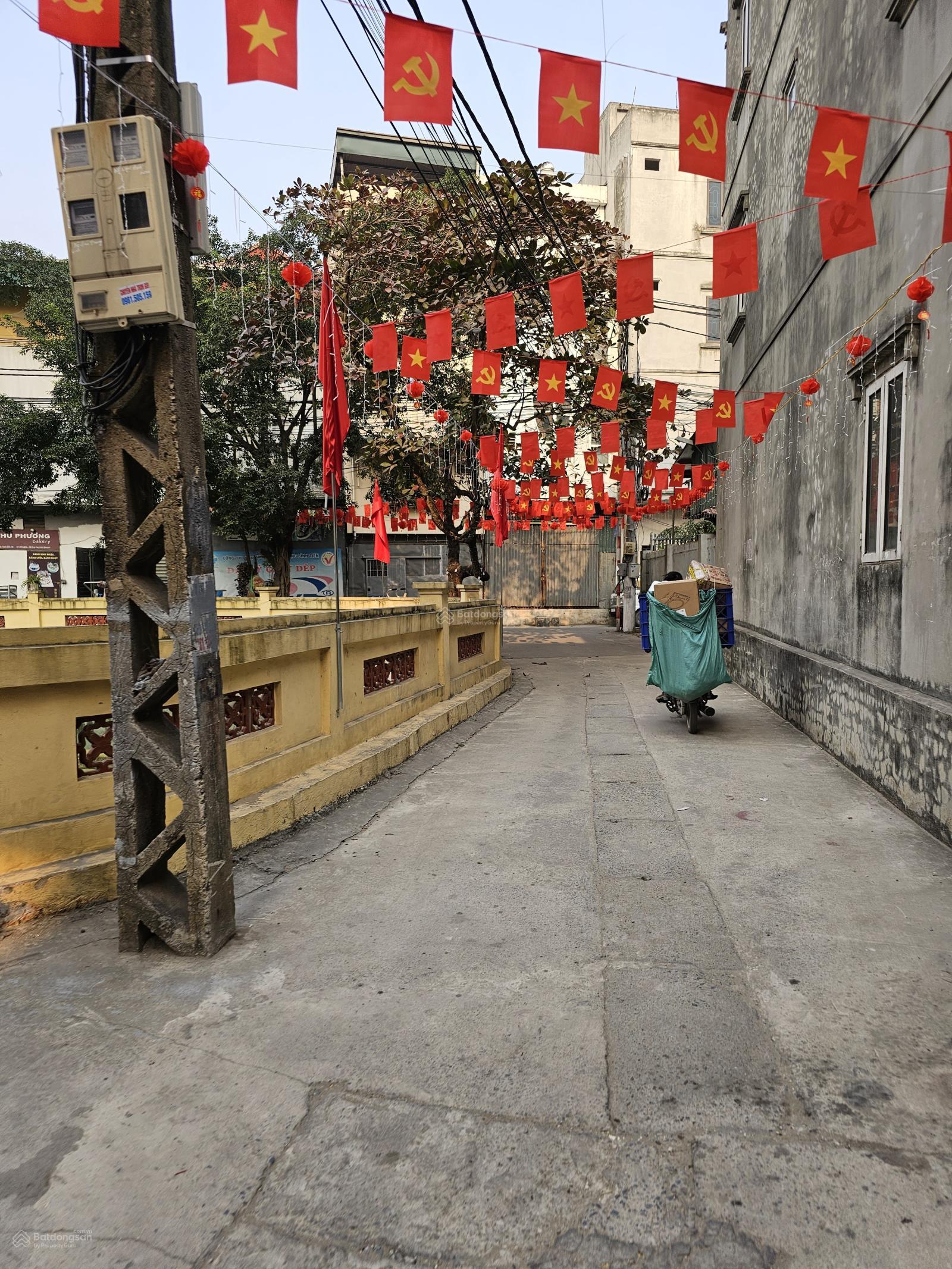 10.35 tỷ. Chia lô - Xây CCMN. Ô đất 90m2. Mặt tiền 6m. Lô góc. Đường 3m. Đường Di Ái - Di Trạch