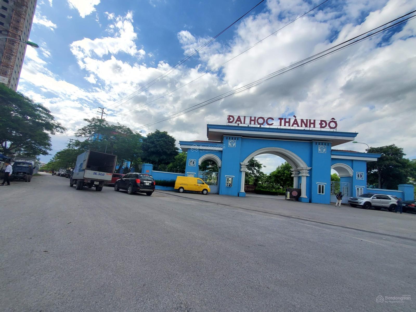 9 tỷ có thể cho thuê đất. Thửa đất 65m2. Mặt tiền 4m. Lô góc đường 9m. DV Bồ Câu Chiến Sĩ - HĐ 9 tỷ có thể cho thuê đất. Thửa đất 65m2. Mặt tiền 4m. Lô góc đường 9m. DV Bồ Câu Chiến Sĩ - HĐ