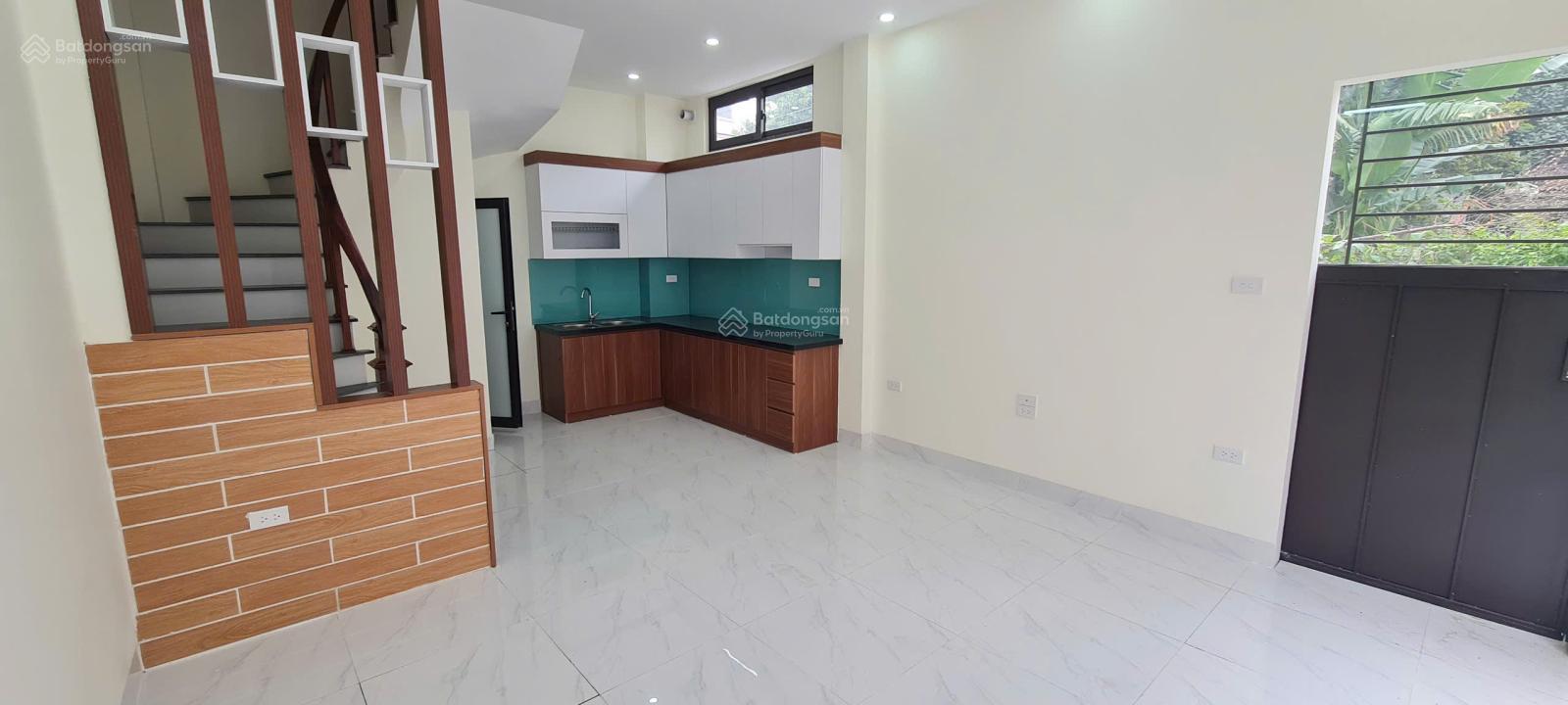 Bán nhà phố Hạ Hồi, Tân Lập 32m2 xây 5 tầng. Cạnh Vinhomes Đan Phượng. Lô góc ô tô vào nhà Bán nhà phố Hạ Hồi, Tân Lập 32m2 xây 5 tầng. Cạnh Vinhomes Đan Phượng. Lô góc ô tô vào nhà