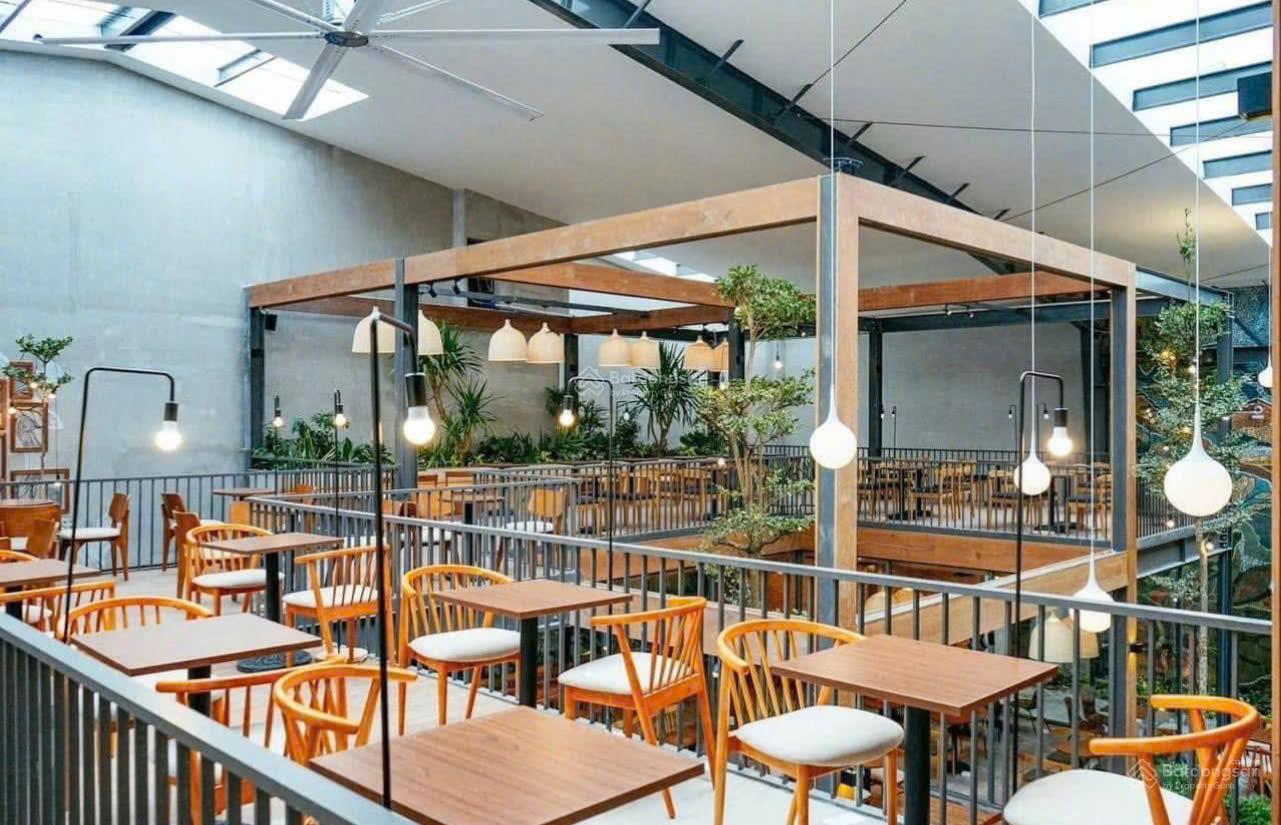 Cho thuê nhà mặt phố tại Cao Thắng, 189 triệu, 1118 m2, mặt tiền 25m, nhiều tiện ích Cho thuê nhà mặt phố tại Cao Thắng, 189 triệu, 1118 m2, mặt tiền 25m, nhiều tiện ích