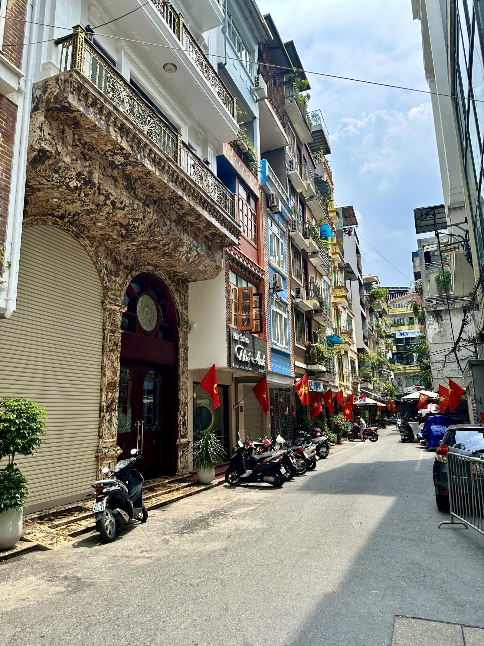 Cần Bán Nhà Phân Lô Ngõ 28B Điện Biên Phủ, Ba Đình. DT Sổ 75m2 x 5T, MT 6m. Vị trí đẹp, cách MP 50m Cần Bán Nhà Phân Lô Ngõ 28B Điện Biên Phủ, Ba Đình. DT Sổ 75m2 x 5T, MT 6m. Vị trí đẹp, cách MP 50m