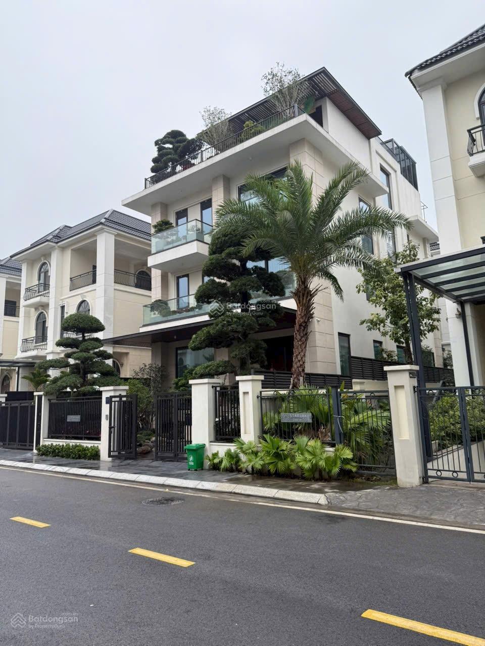 Bán biệt thự Starlake 200m2 chỉ 80 tỷ sát hồ điều hòa đẳng cấp thượng lưu định nghĩa riêng bạn