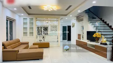 Cho thuê biệt thự Vinhomes Riverside, 35 triệu, 225 m2, view đẹp, Long Biên, Hà Nội