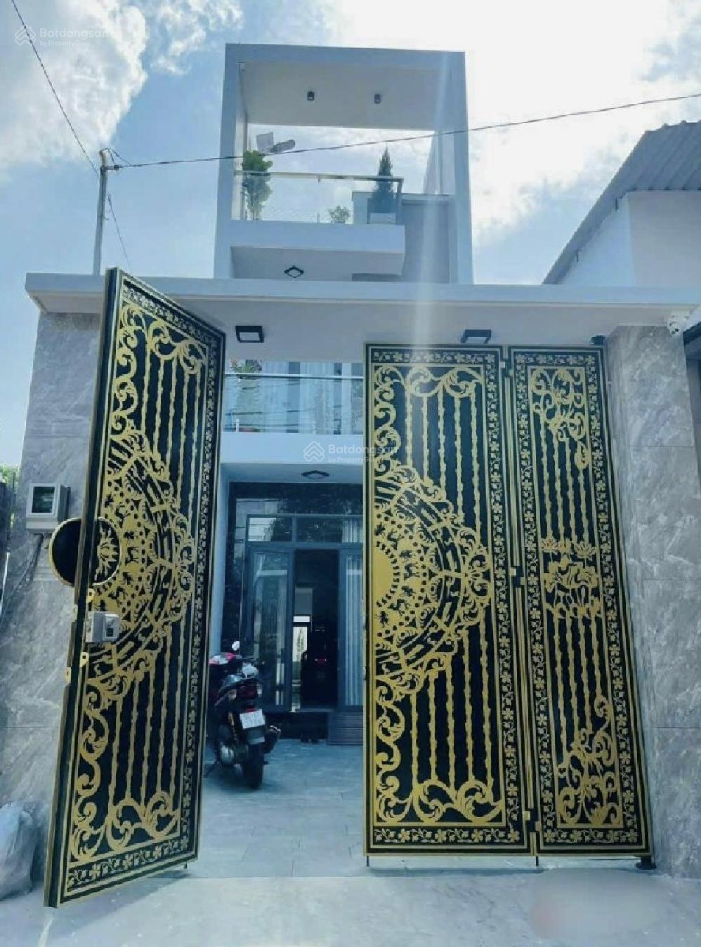 Nhà 3 tầng mặt tiền đường 13m, TT Linh Tây - Kha Vạn Cân - Phạm Văn Đồng, 4pn4wc, sân oto, 12,5 tỷ