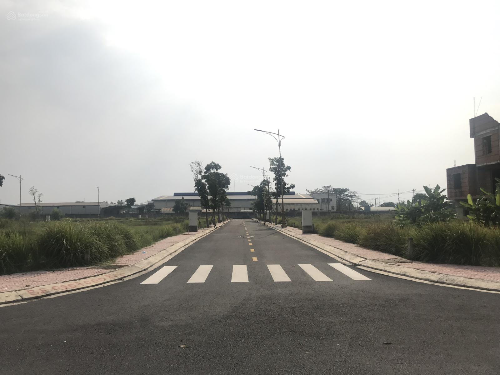 Bán lô 84m2 thổ cư, đường nhựa 7m, đã có sổ, trục đường Võ Văn Bích, Bình Mỹ