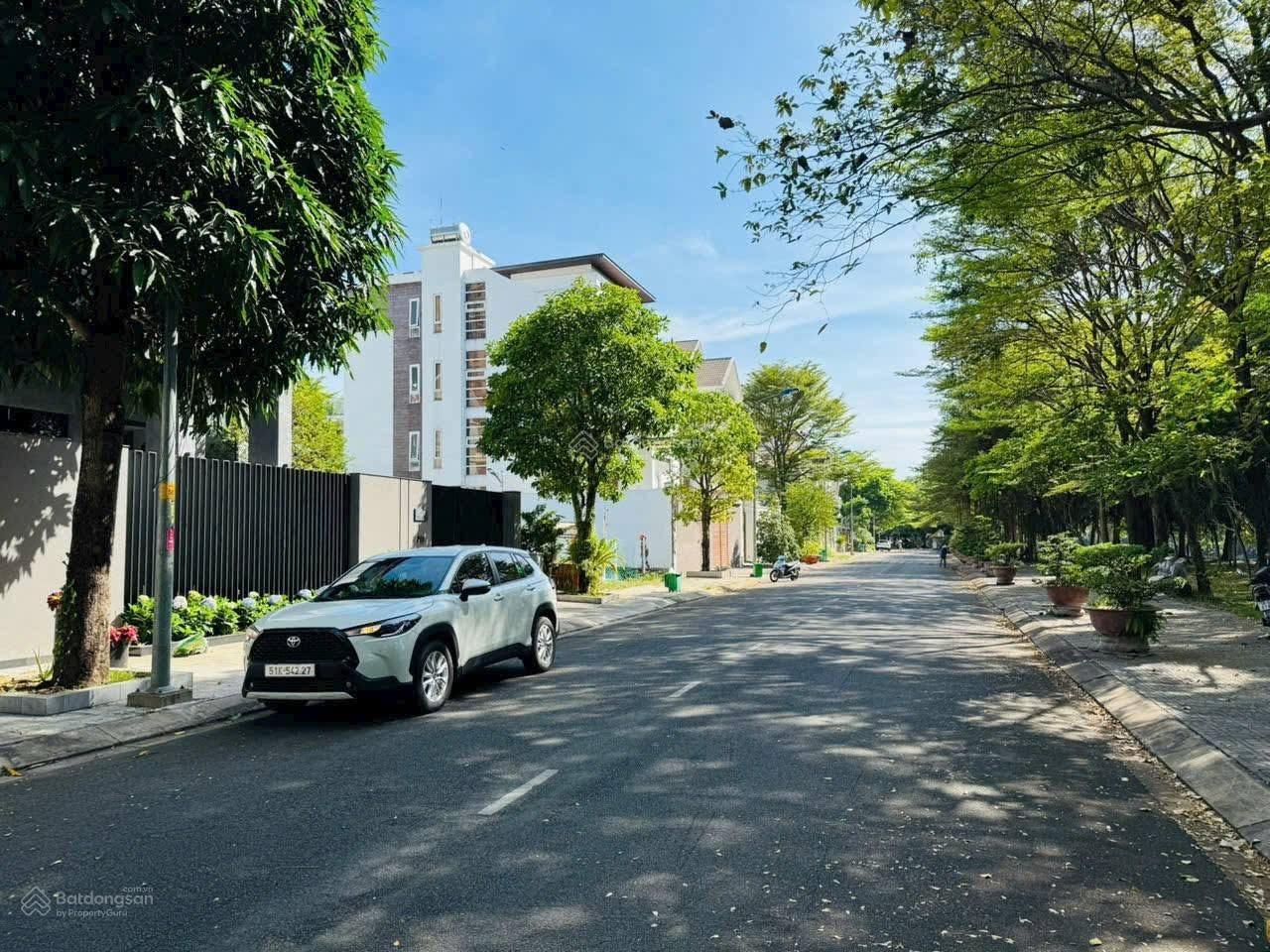 Bán lô góc hai mặt, Đất Nền Dự Án tại Gia Hòa, 39 tỷ, 300m2, Mặt Tiền 20m, view Sông. Bán lô góc hai mặt, Đất Nền Dự Án tại Gia Hòa, 39 tỷ, 300m2, Mặt Tiền 20m, view Sông.