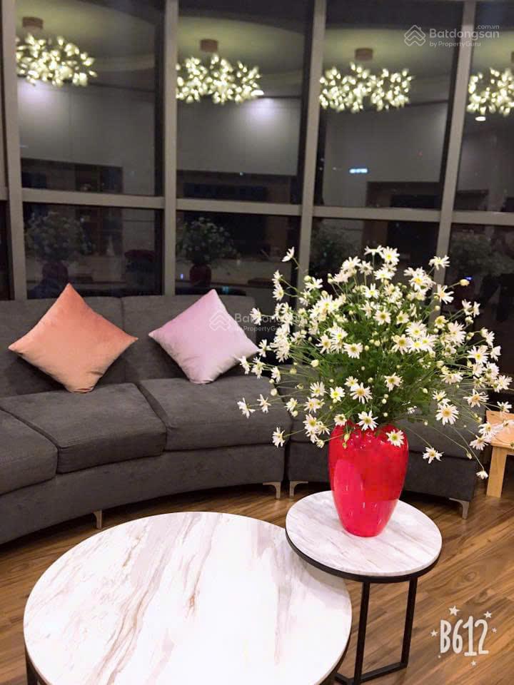 Bán căn góc hoa hậu 3 ngủ, 124m2 tại chung cư The Golden Palm Lê Văn Lương, giá 11 tỷ có TL.