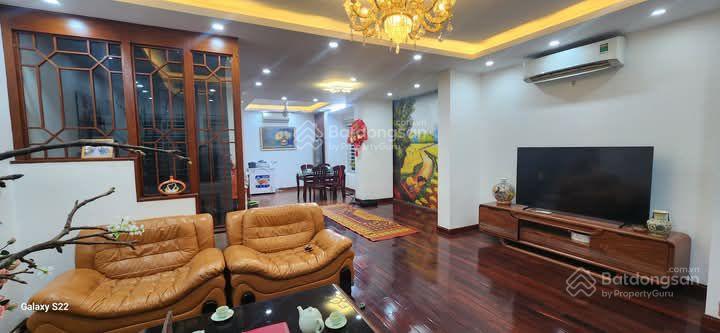 Siêu khủng, siêu đẹp, bán nhà Trung Kính, phân lô, lô góc, ô tô tránh, thang máy, cực đẹp, 90m2*6T