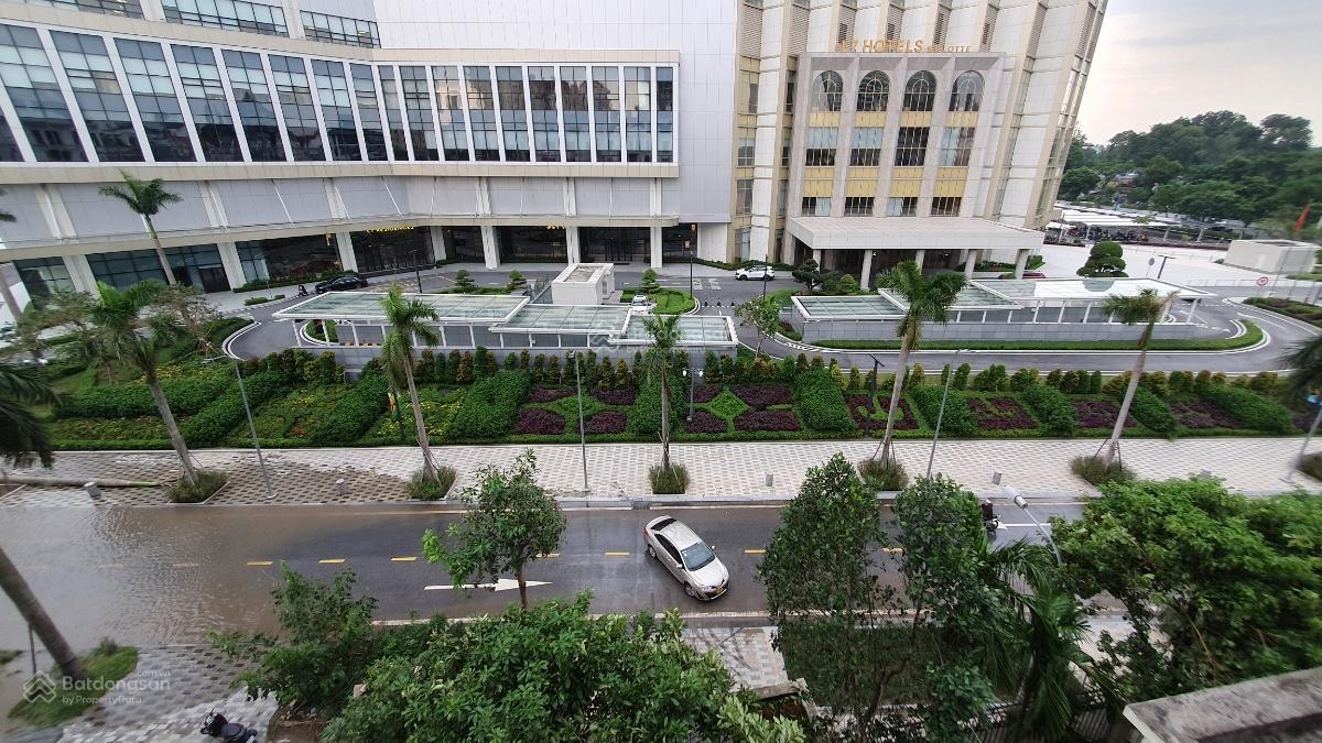 Chính chủ cần bán Biệt thự Vườn Đào Lạc Long Quân - Tây Hồ 200m2 hơn 80 tỷ