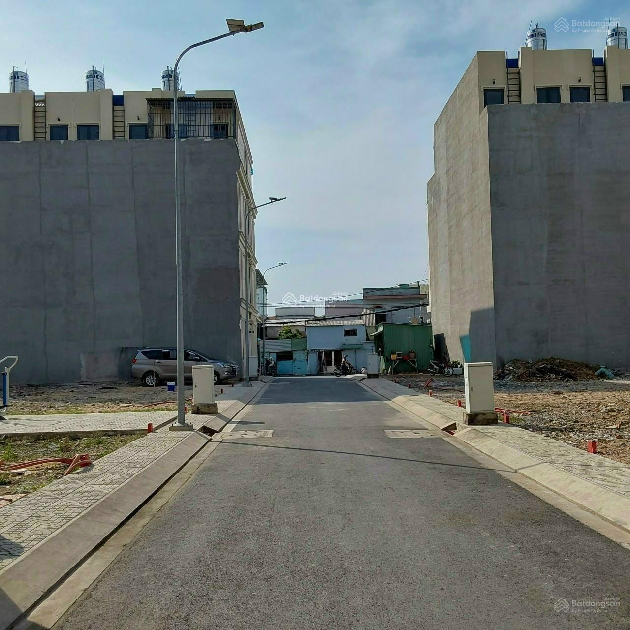Đầu tư đất TP. HCM ngay QL13 Thủ Đức cách Vạn Phúc City 200m chưa đến 5tỷ / nền SHR công chứng ngay