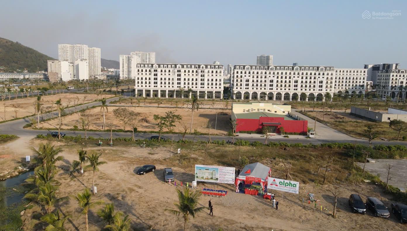 Nhà phố LK mang phong cách Địa Trung Hải - Harbor Bay Hạ Long QN. Xây thô 5 tầng. Giá chỉ trên 6 tỷ