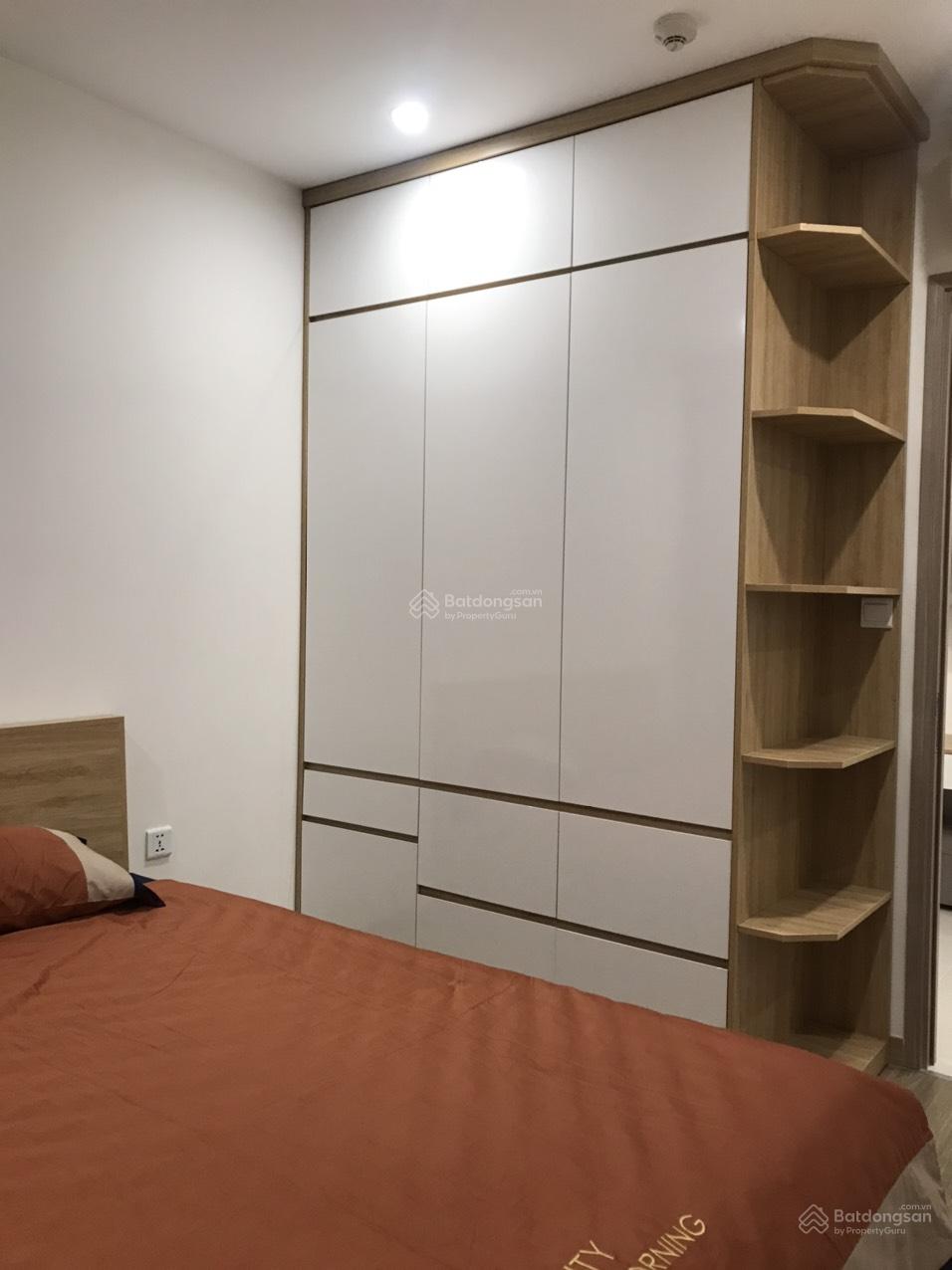 Chủ nhà cần bán gấp căn hộ 1 phòng ngủ + 1 tại Vinhomes Ocean Park giá 2.42 tỷ. LH: 0936 721 ***