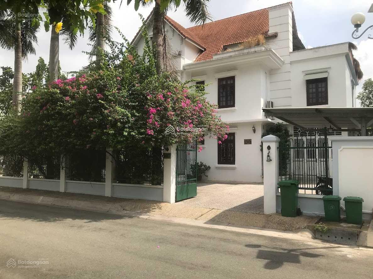 Biệt thự góc 2MT hẻm Trần Đình Xu thông Trần Hưng Đạo, p. Cầu Kho, Q1, DT 320m2, giá chỉ 82 tỷ